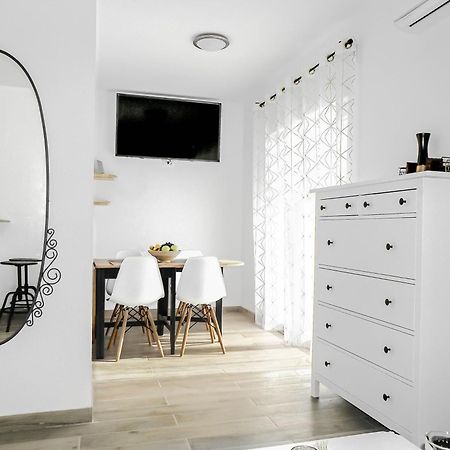 Apartment With Terrace And Free Parking - Beach Nearby Split Eksteriør billede