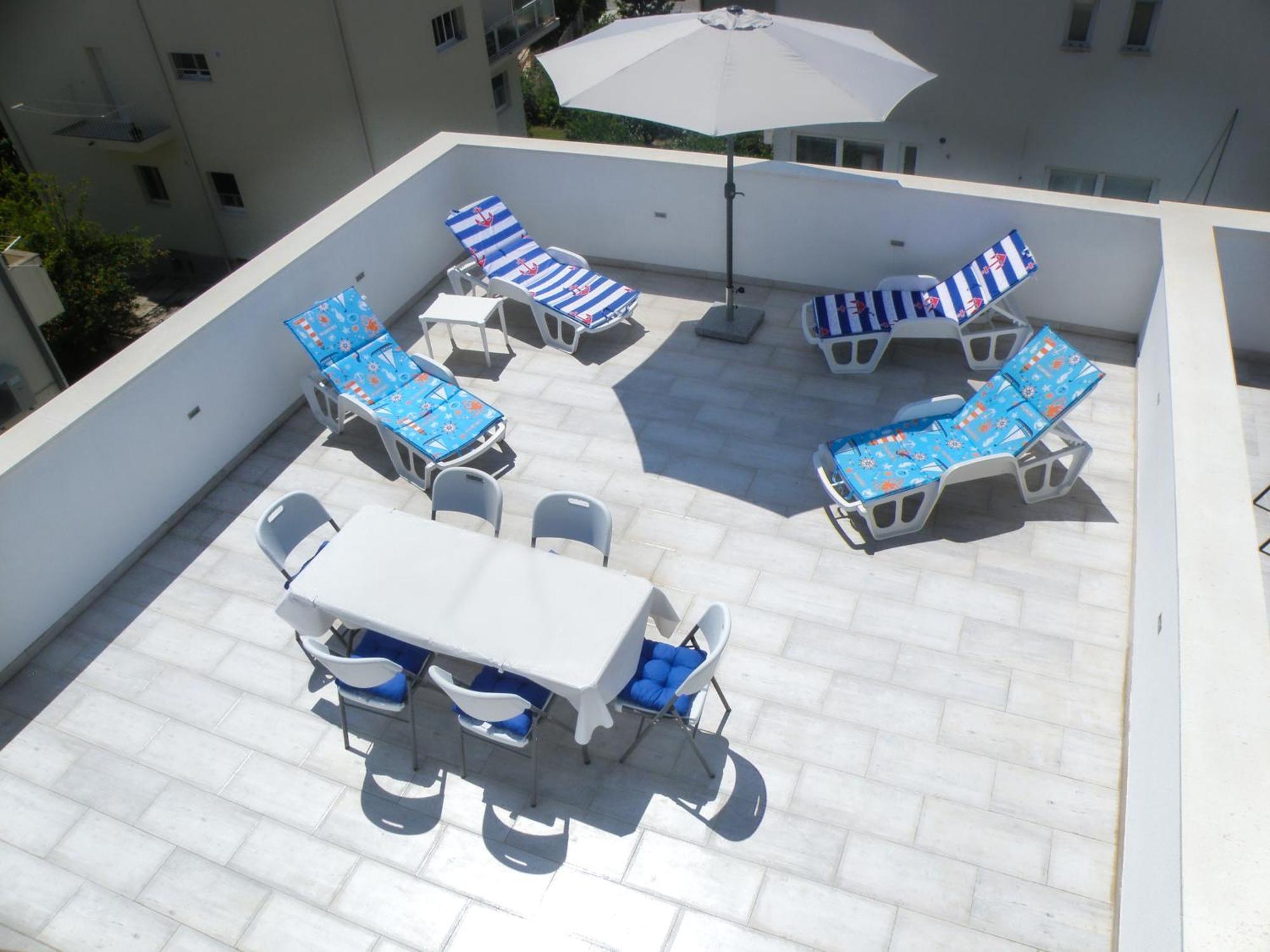Apartment With Terrace And Free Parking - Beach Nearby Split Eksteriør billede